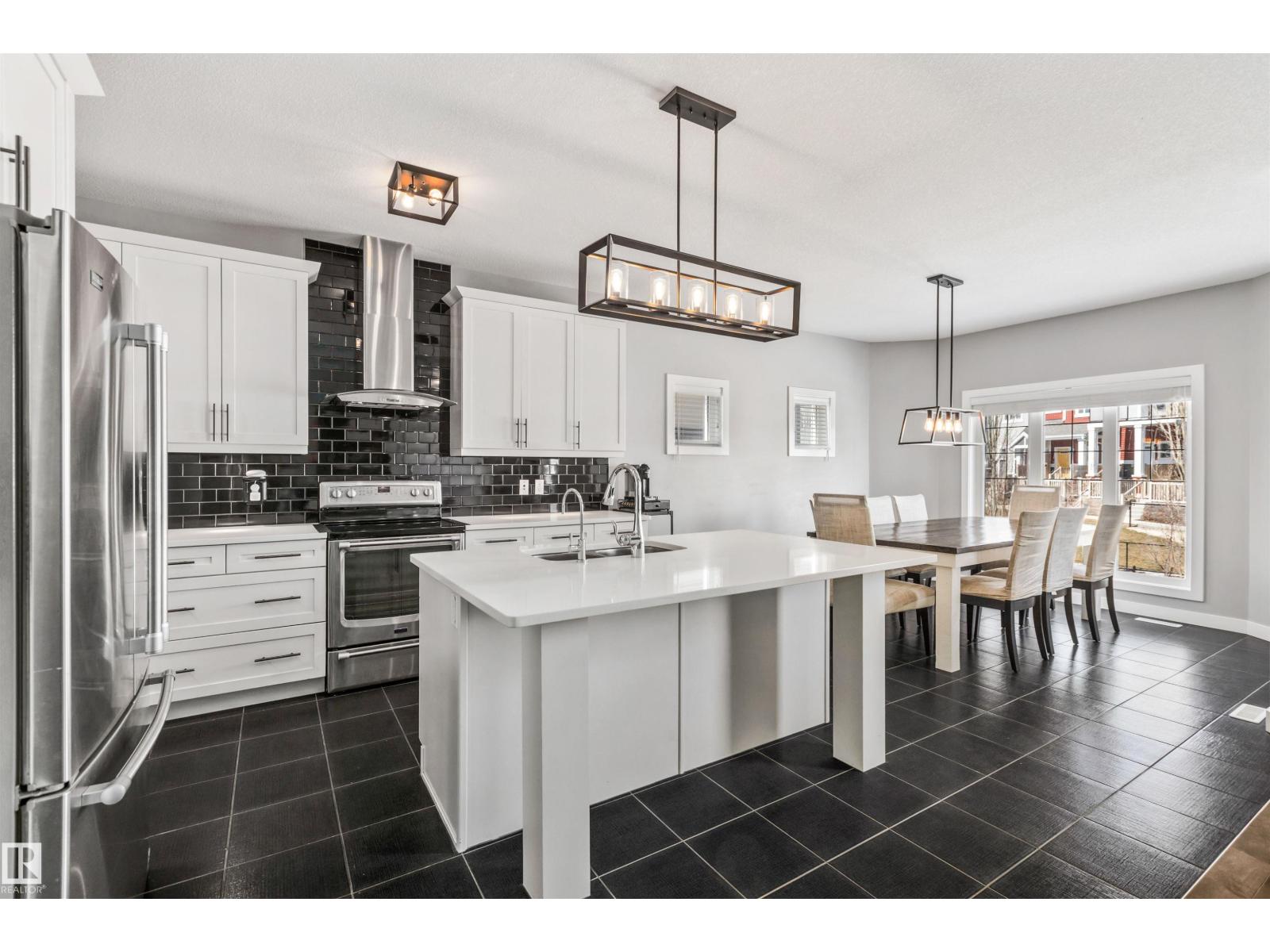 3087 Carpenter Landing Ld Sw Sw, Edmonton, Alberta  T6W 2Y9 - Photo 4 - E4484826