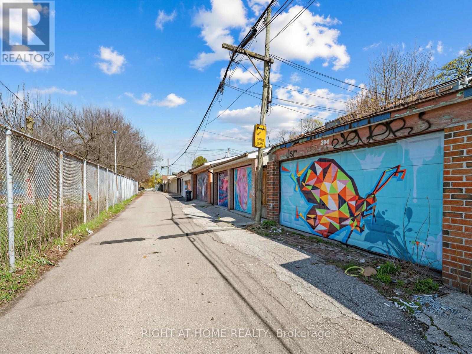284 Grace Street, Toronto, Ontario  M6G 3A6 - Photo 27 - C13062288