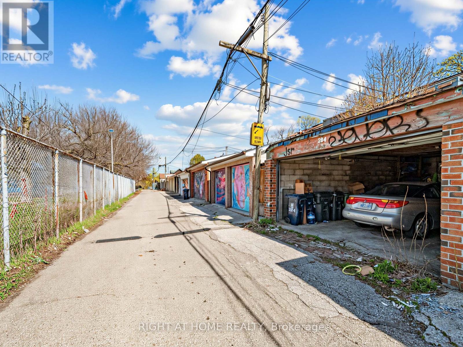 284 Grace Street, Toronto, Ontario  M6G 3A6 - Photo 28 - C13062288