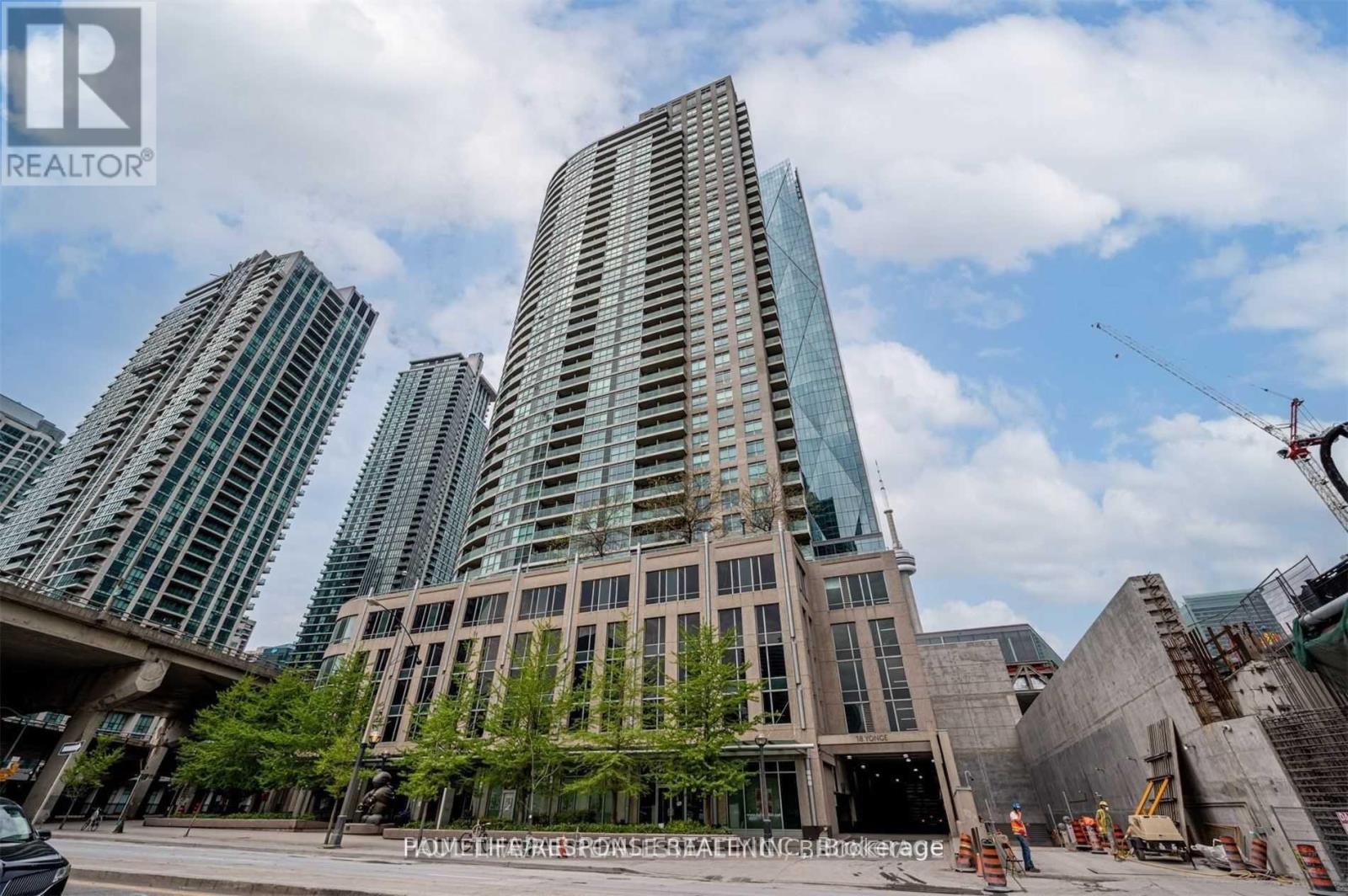 1606 - 18 YONGE STREET, Toronto, Ontario