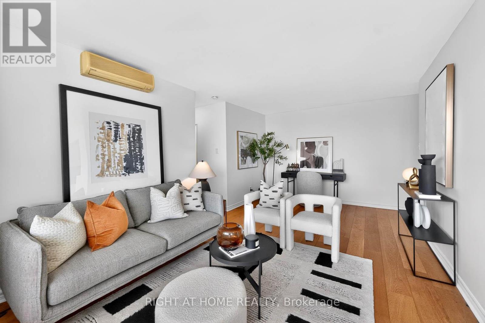 701 - 74 Spadina Road, Toronto, Ontario  M5R 2T5 - Photo 6 - C13062696