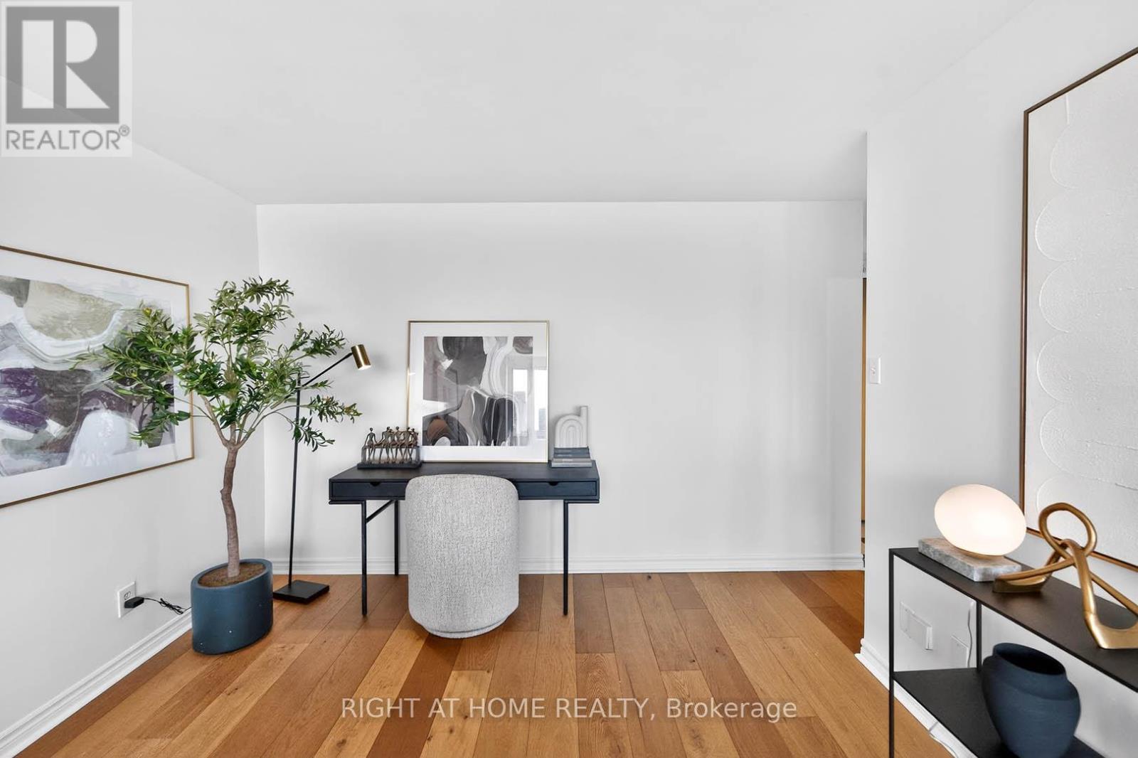701 - 74 Spadina Road, Toronto, Ontario  M5R 2T5 - Photo 8 - C13062696