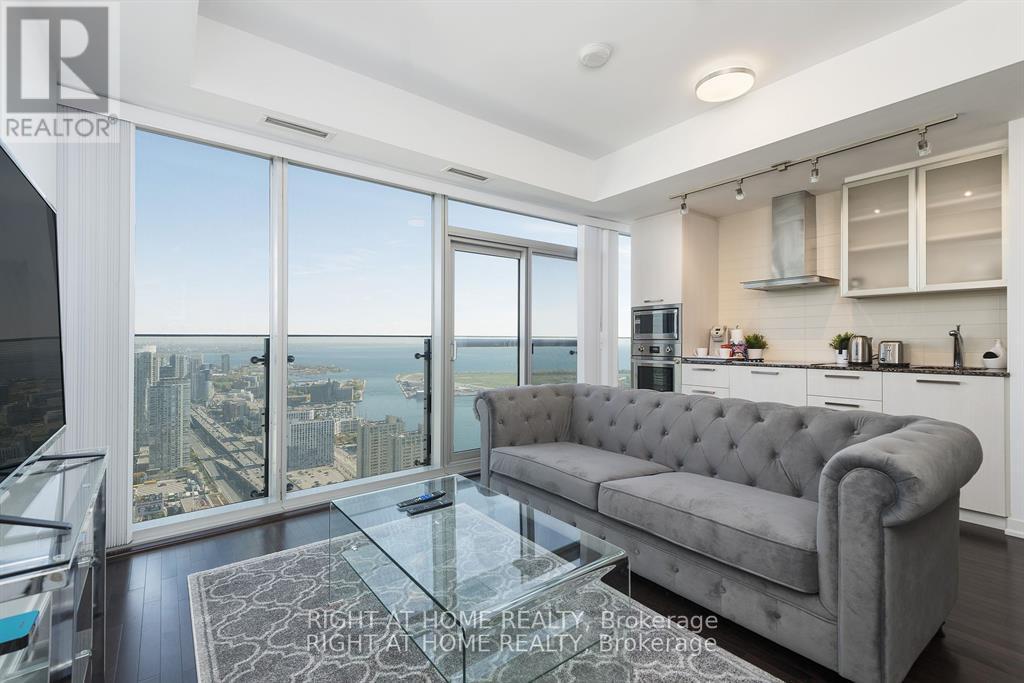 4906 - 12 York Street, Toronto, Ontario  M5J 2Z2 - Photo 4 - C13062726