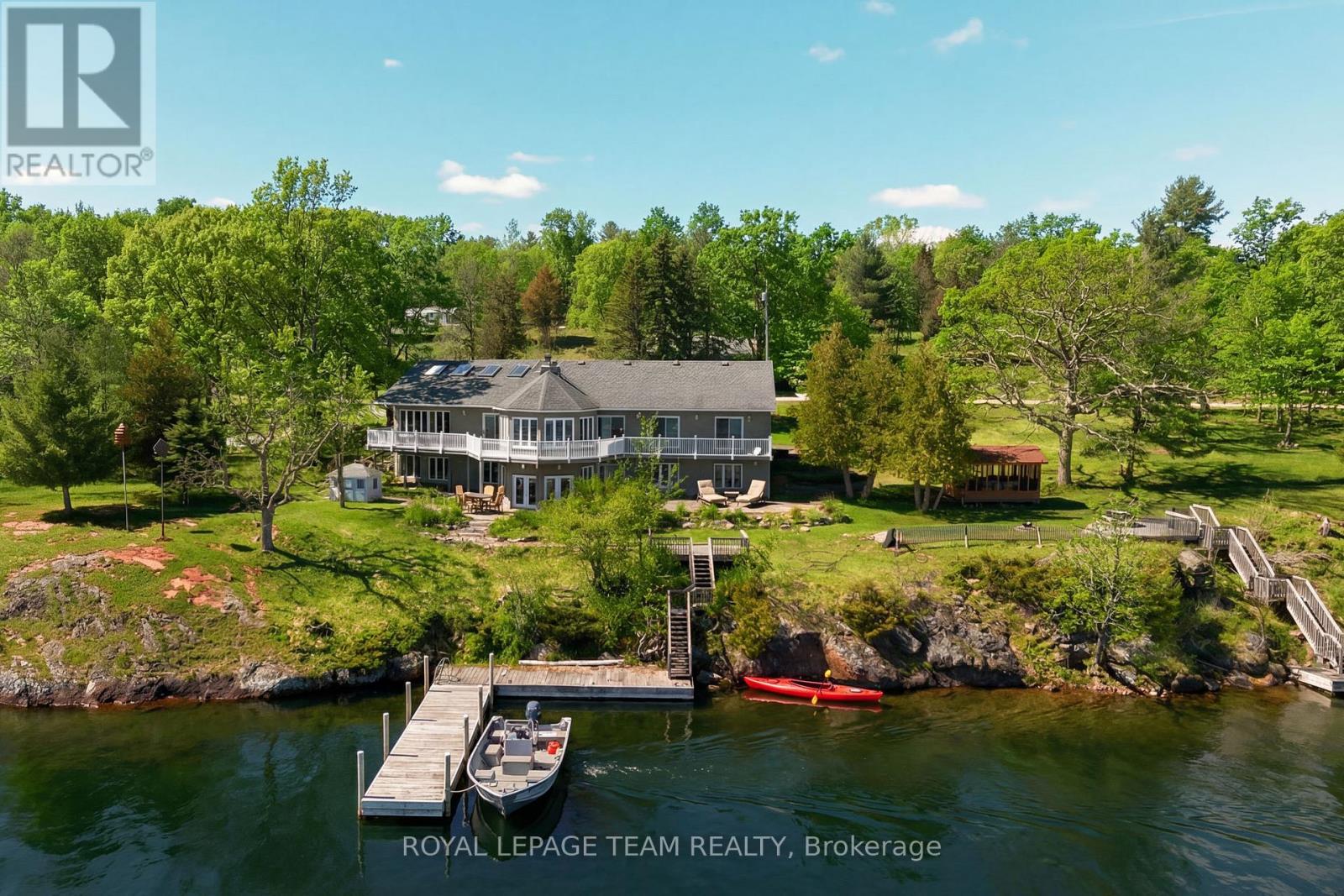 605 BIG RIDEAU NORTH SHORE ROAD, Tay Valley, Ontario