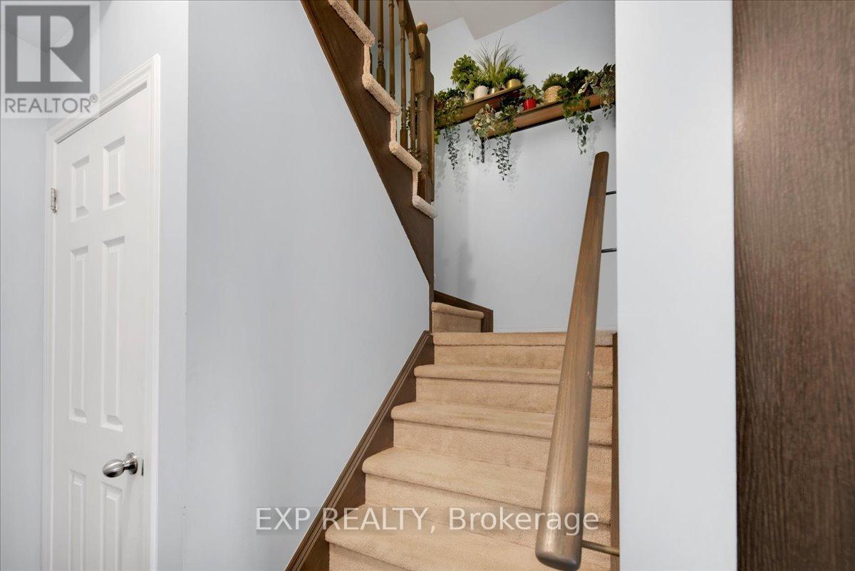 369 - 515 Kingbird Grove, Toronto, Ontario  M1B 5R7 - Photo 17 - E13062540