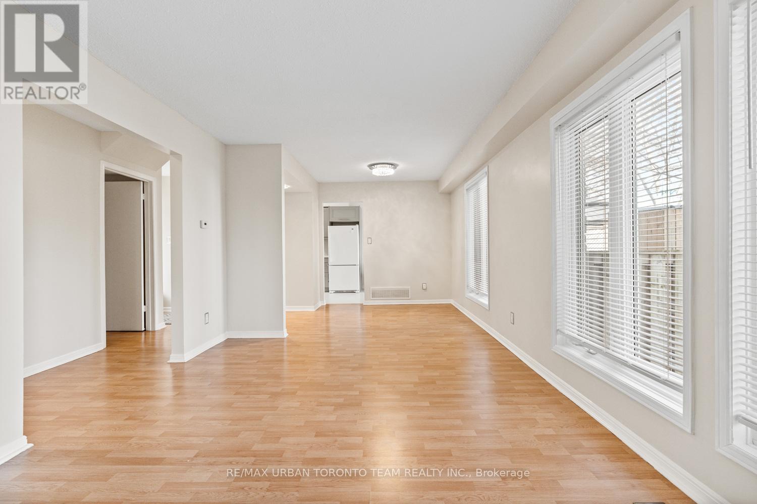 120 - 150 Burrows Hall Boulevard, Toronto, Ontario  M1B 1N2 - Photo 4 - E13062554