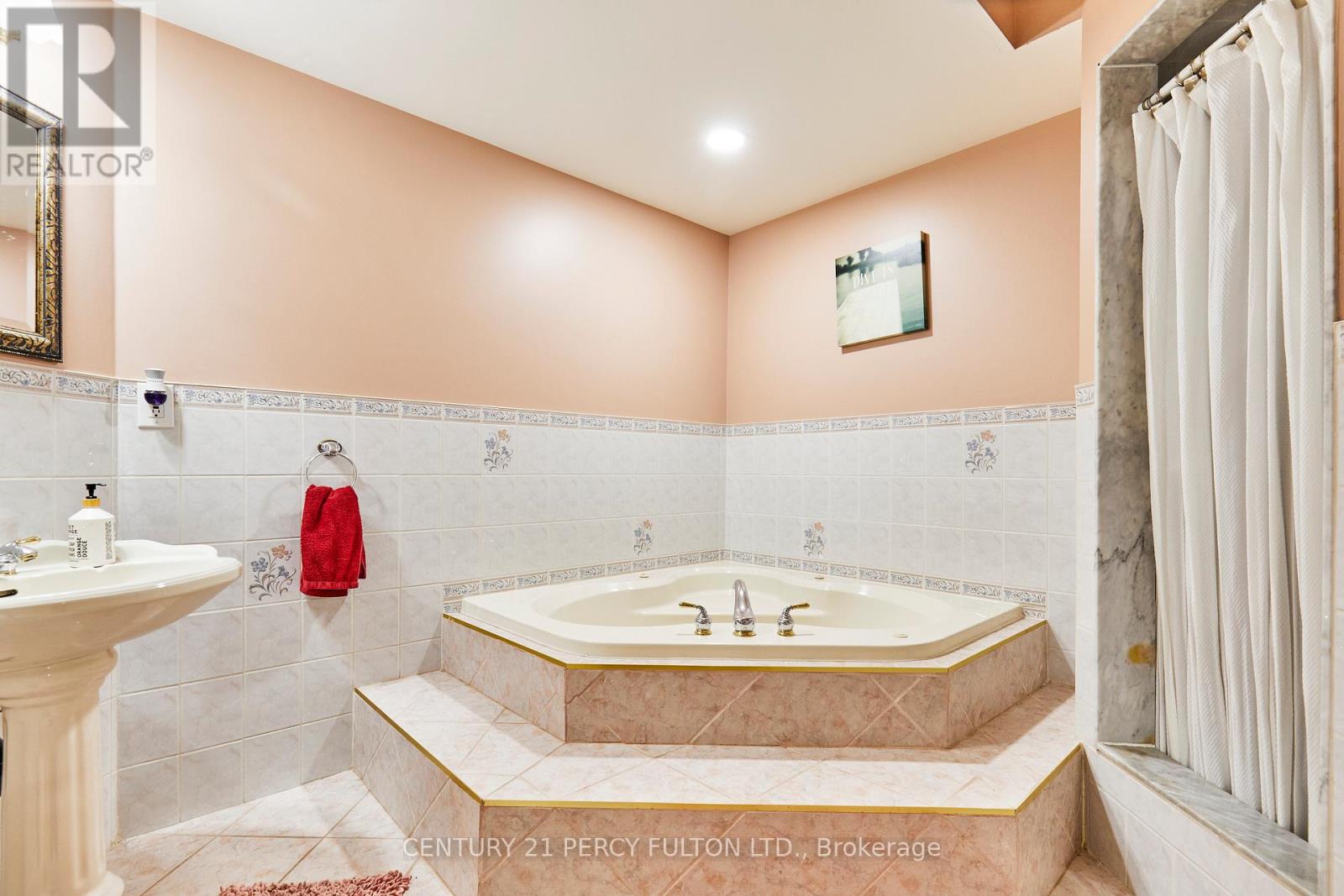 483 Ormond Drive, Oshawa, Ontario  L1K 2L8 - Photo 18 - E13062730