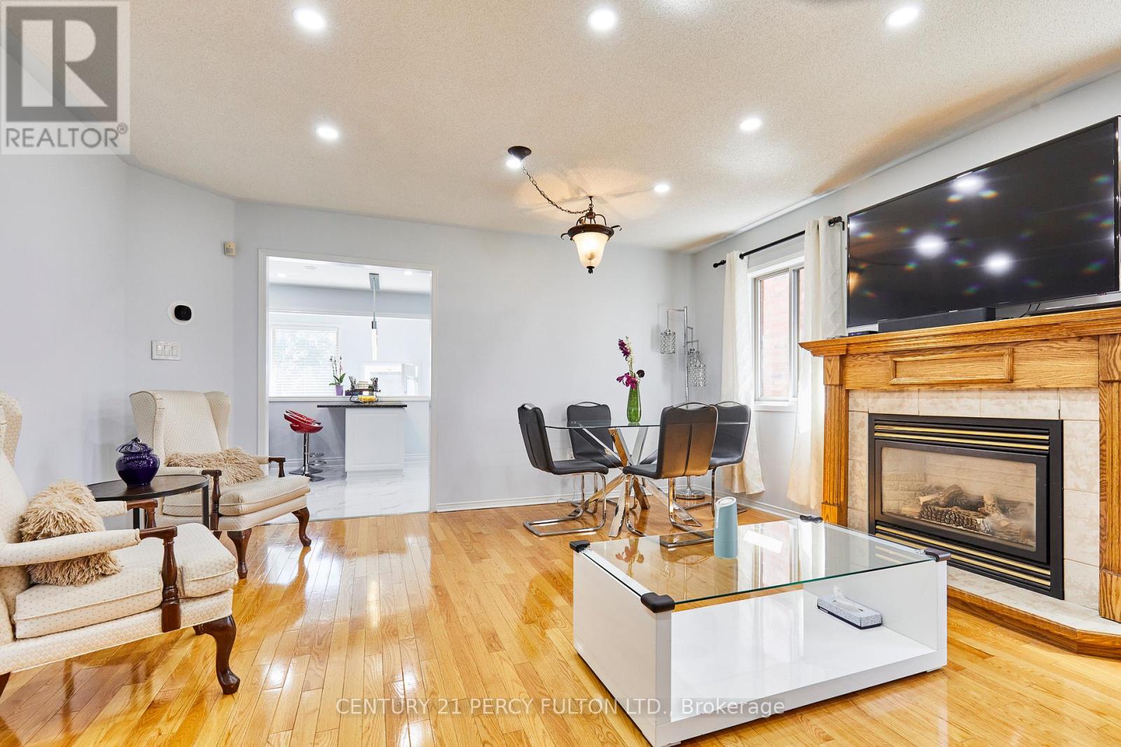 483 Ormond Drive, Oshawa, Ontario  L1K 2L8 - Photo 6 - E13062730