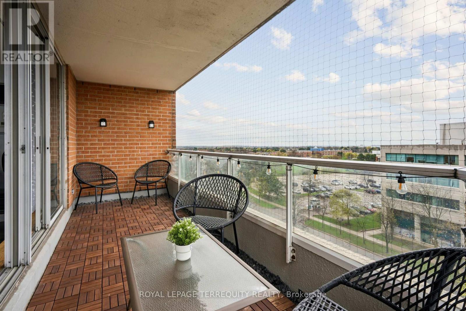 709 - 410 Mclevin Avenue, Toronto, Ontario  M1B 5J5 - Photo 6 - E13062596