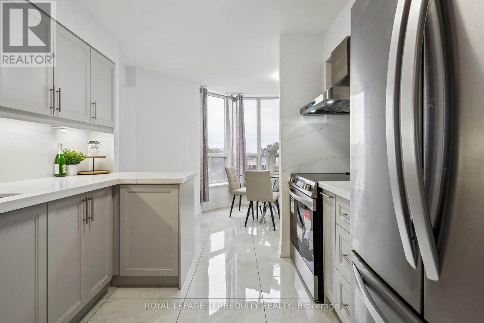 709 - 410 Mclevin Avenue, Toronto, Ontario  M1B 5J5 - Photo 14 - E13062596