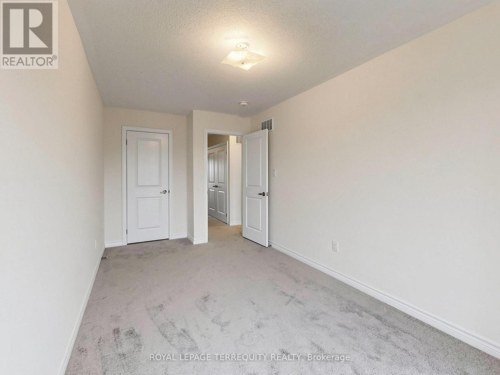 293 Swan Park Road, Markham, Ontario  L6E 0K4 - Photo 15 - N13062336