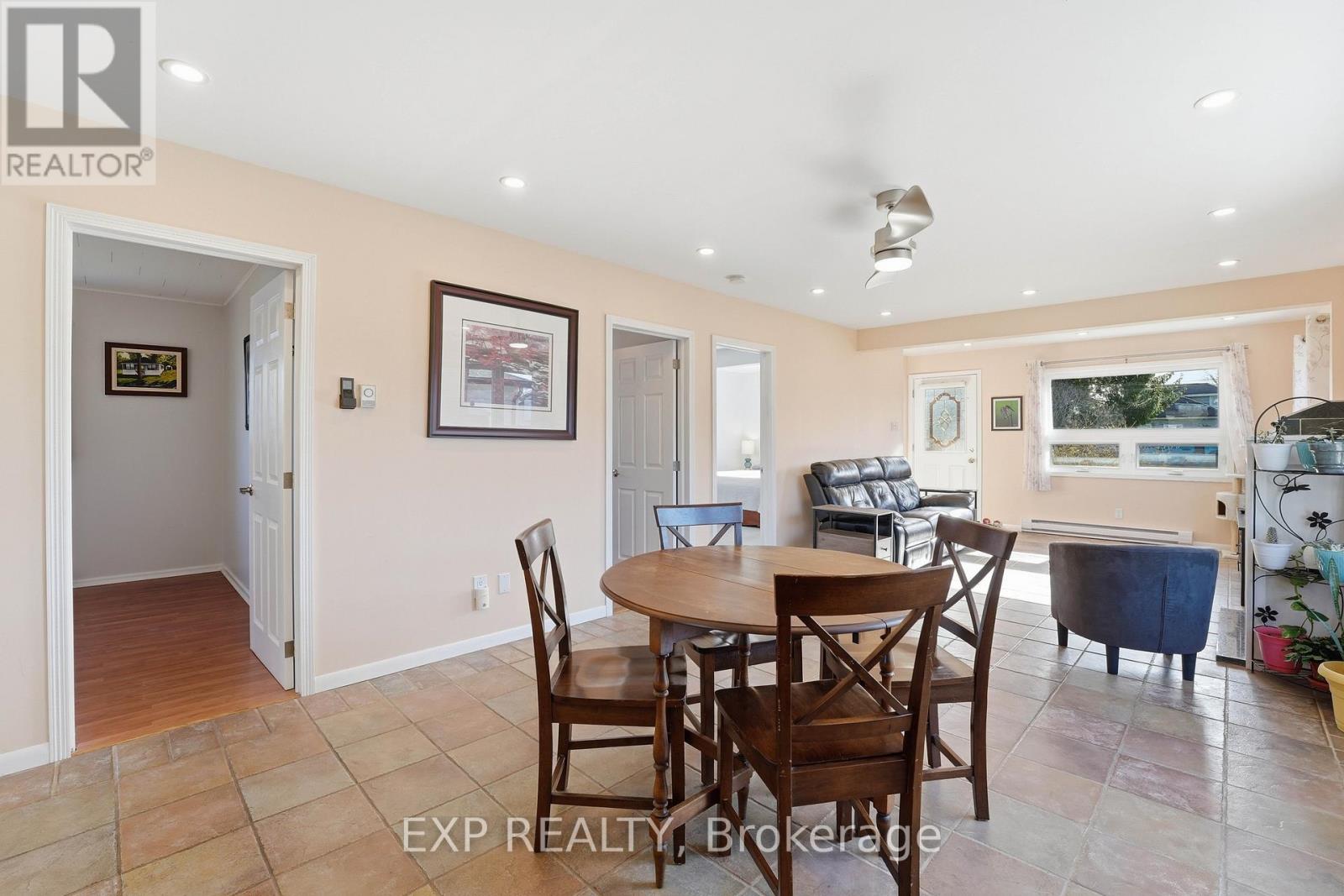 33 Isle Vista Drive, Georgina, Ontario  L0E 1N0 - Photo 10 - N13062348