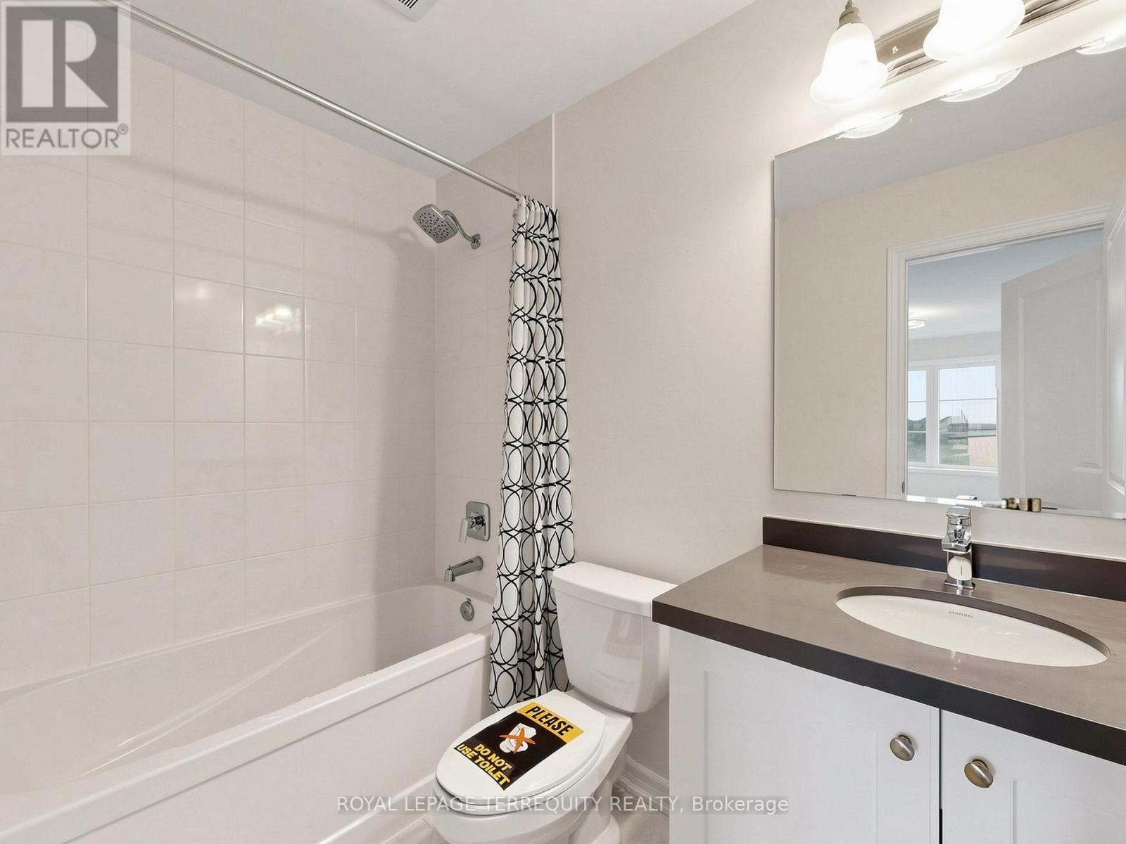 293 Swan Park Road, Markham, Ontario  L6E 0K4 - Photo 13 - N13062376