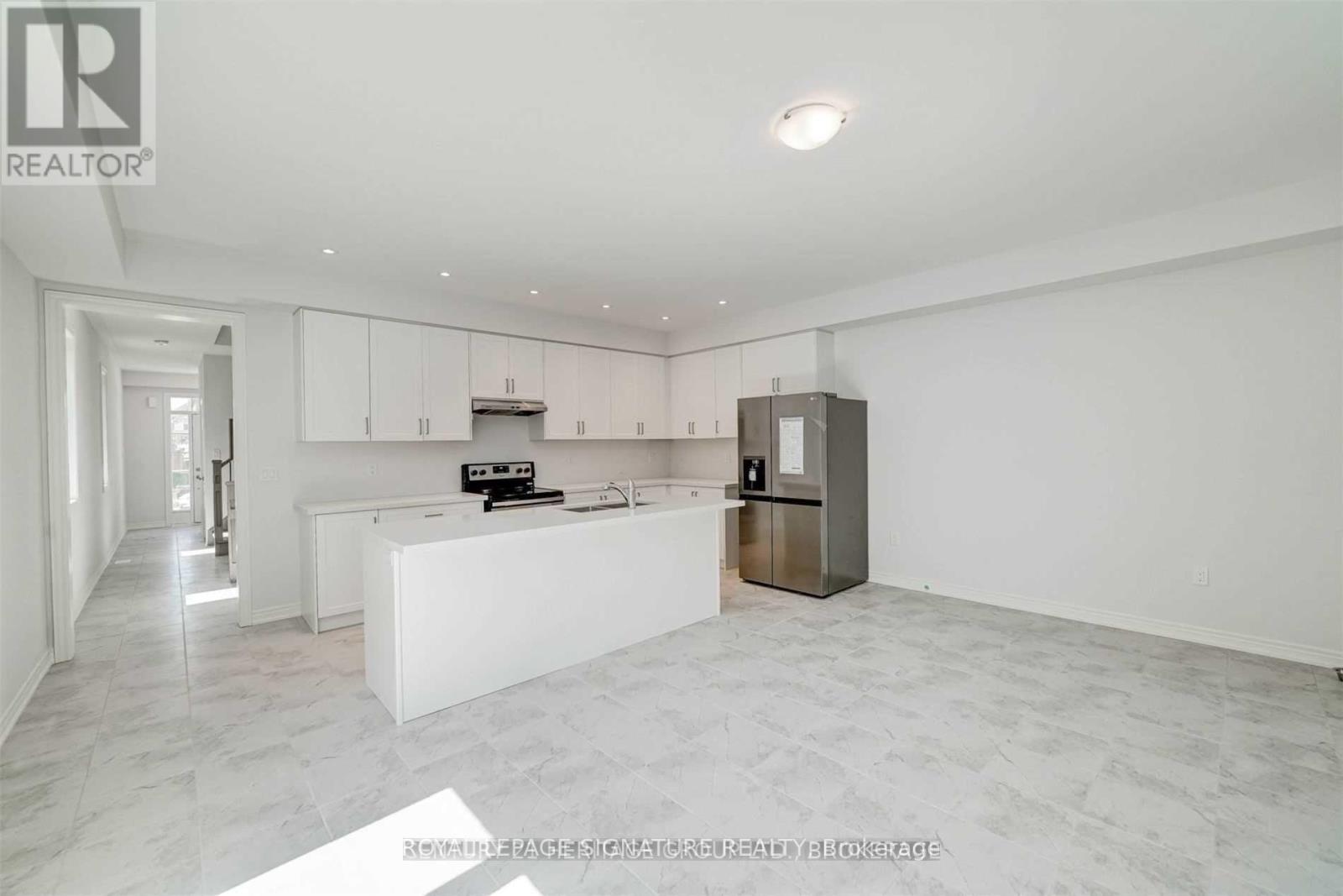 5 Frederick Taylor Way, East Gwillimbury, Ontario  L0G 1M0 - Photo 9 - N13062492