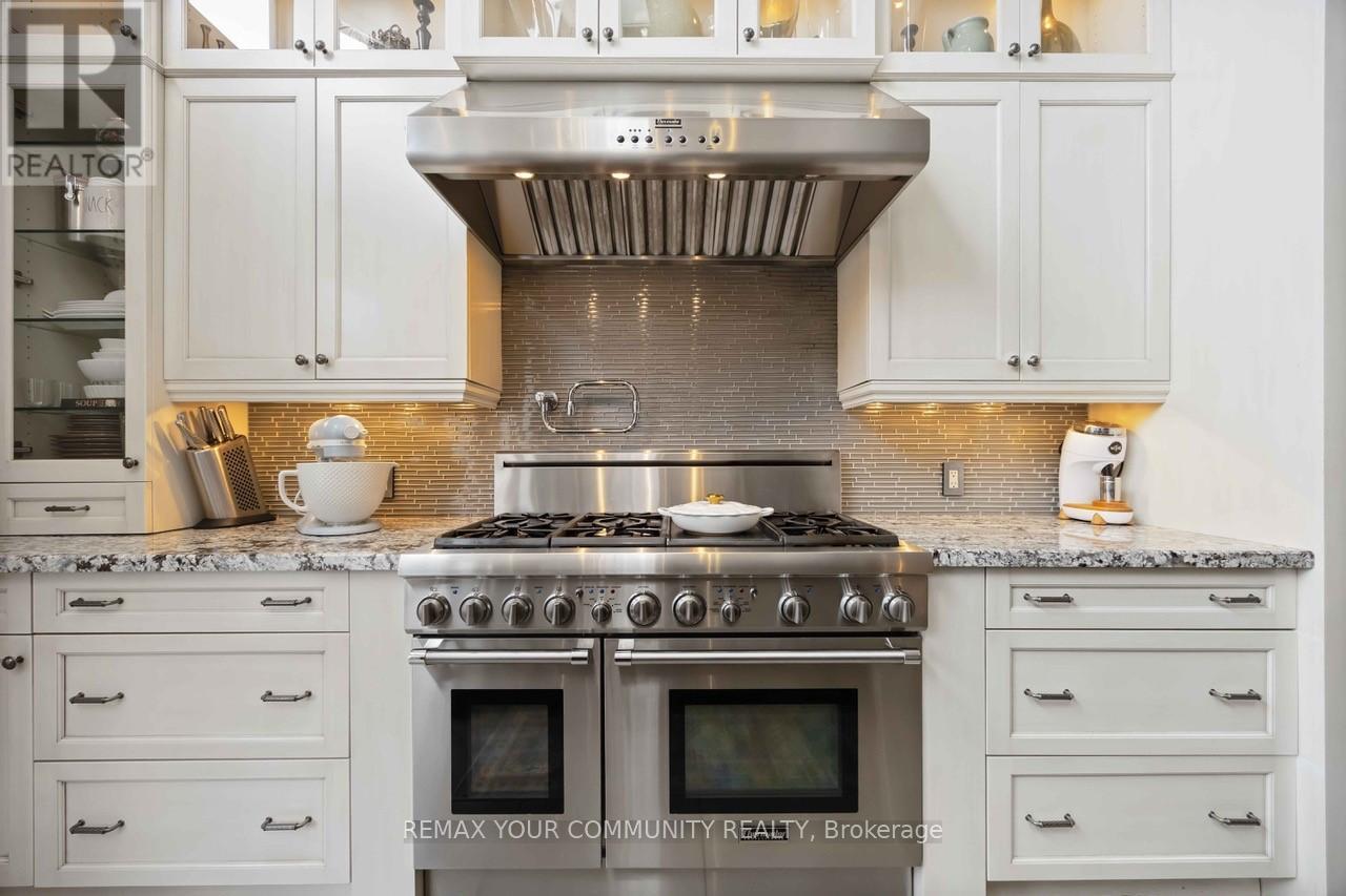 48 May Avenue, Richmond Hill, Ontario  L4C 3S6 - Photo 14 - N13062630