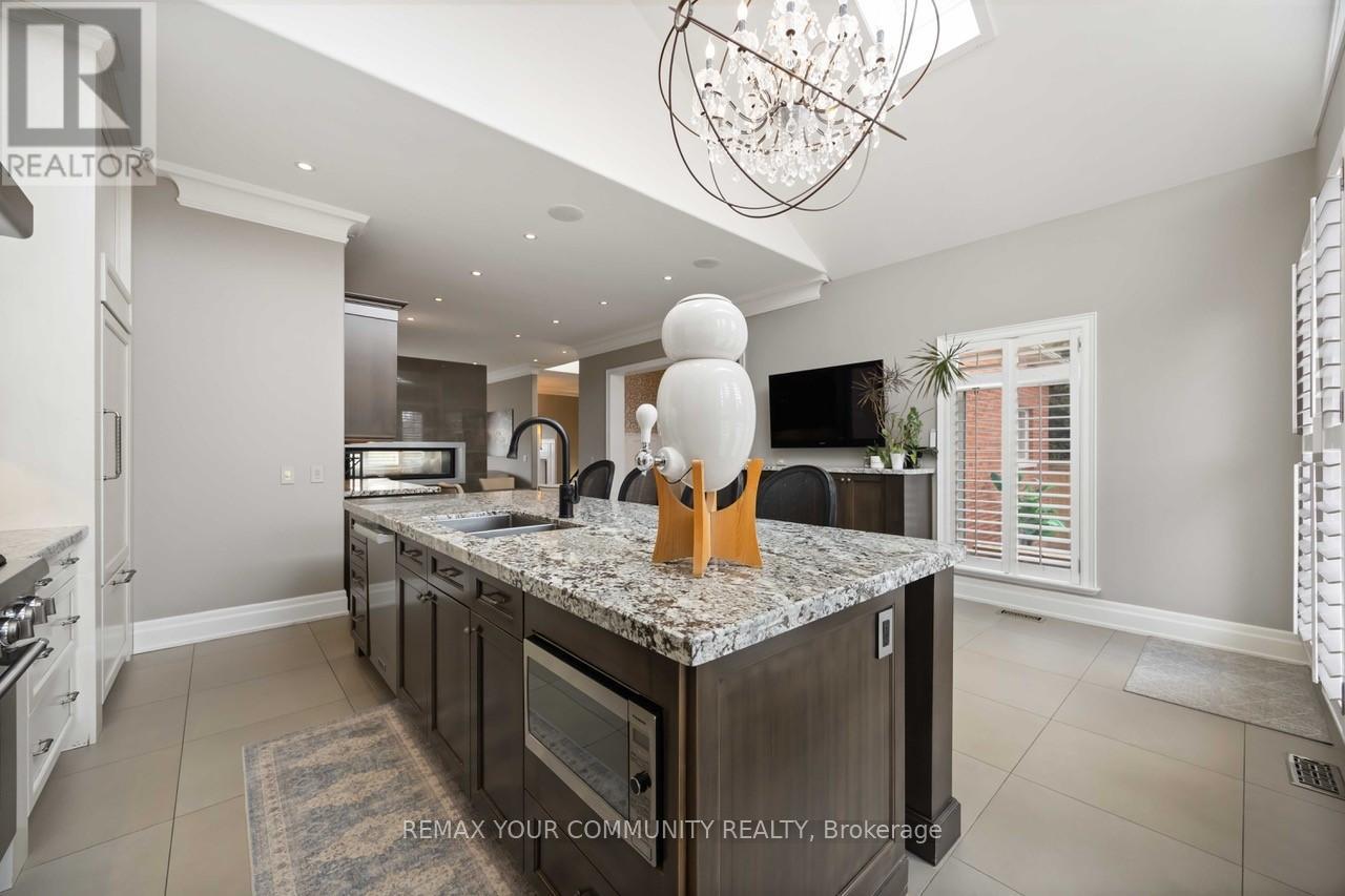 48 May Avenue, Richmond Hill, Ontario  L4C 3S6 - Photo 16 - N13062630