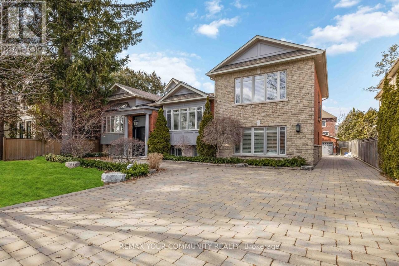 48 May Avenue, Richmond Hill, Ontario  L4C 3S6 - Photo 2 - N13062630