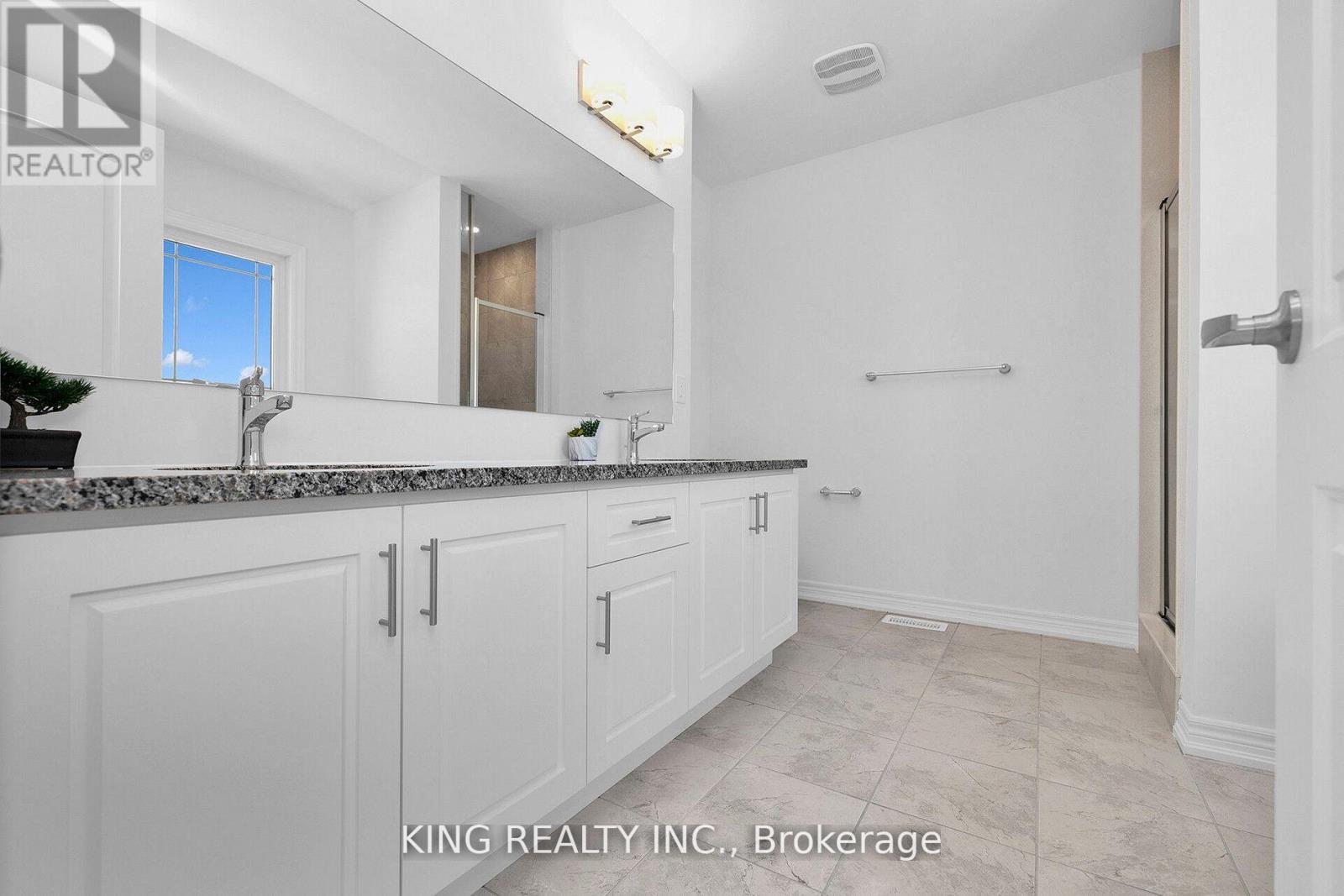 161 Fenchurch Manor, Barrie, Ontario  L9J 0W9 - Photo 22 - S13062488