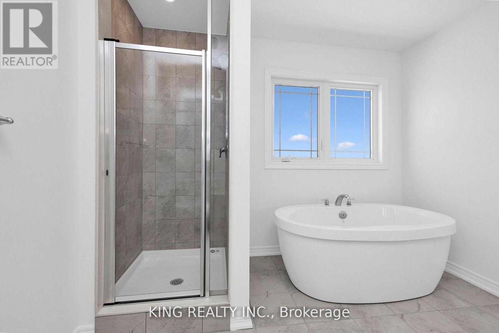 161 Fenchurch Manor, Barrie, Ontario  L9J 0W9 - Photo 23 - S13062488