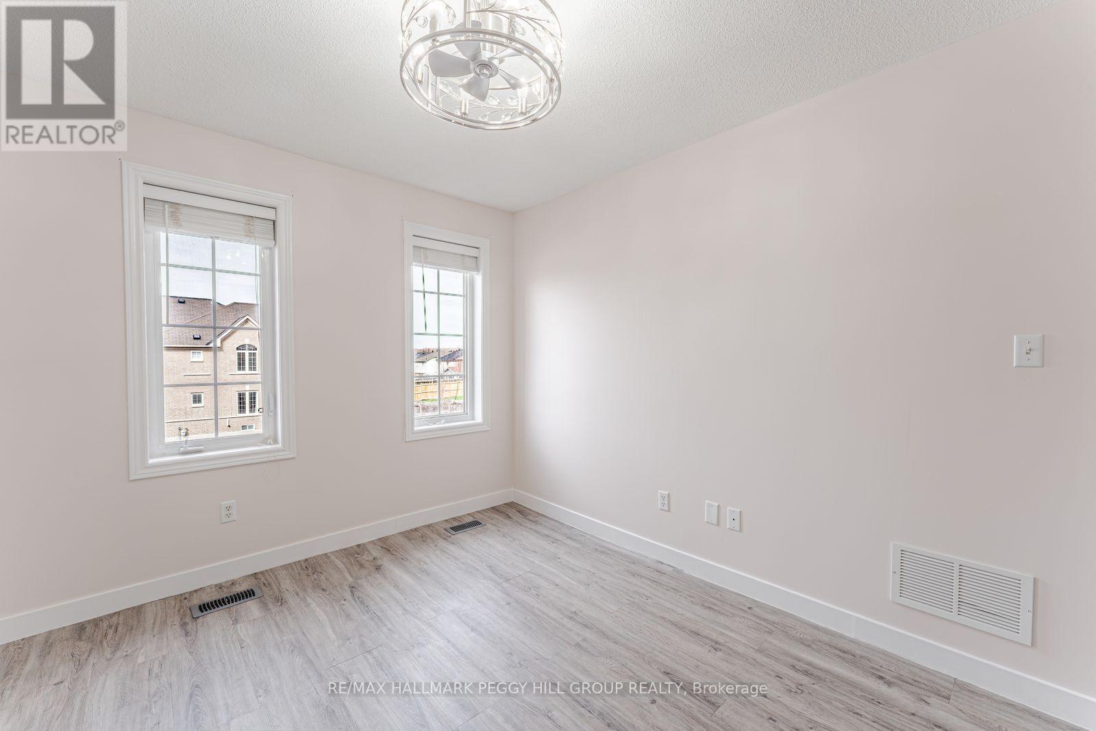 75 Winchester Terrace, Barrie, Ontario  L4M 0C8 - Photo 8 - S13062510