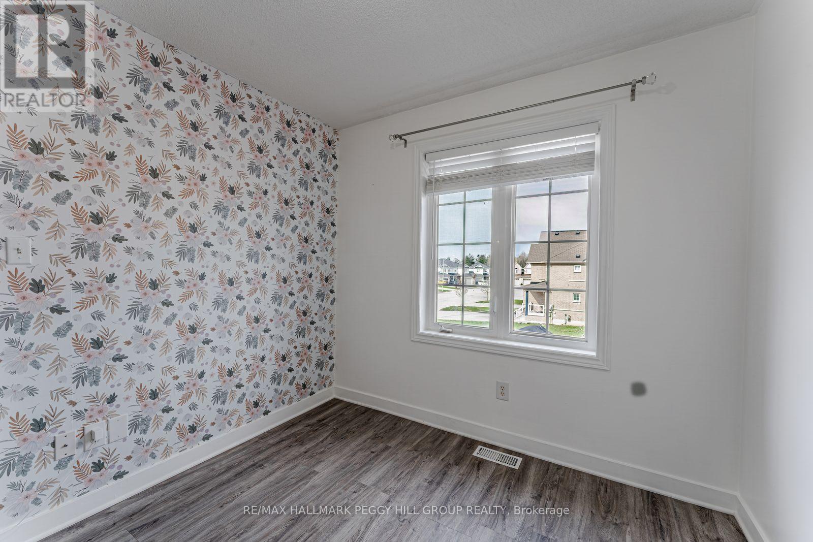 75 Winchester Terrace, Barrie, Ontario  L4M 0C8 - Photo 9 - S13062510