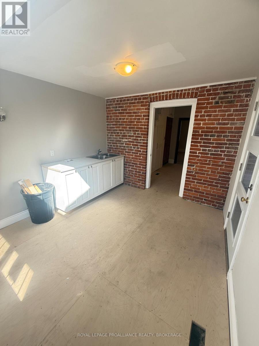 272 Wellington Street, Kingston, Ontario  K7K 2Z1 - Photo 11 - X13062394
