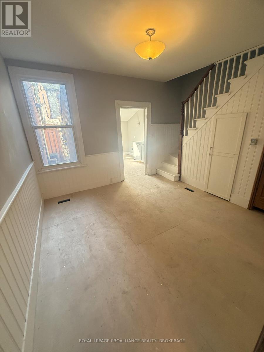 272 Wellington Street, Kingston, Ontario  K7K 2Z1 - Photo 7 - X13062394