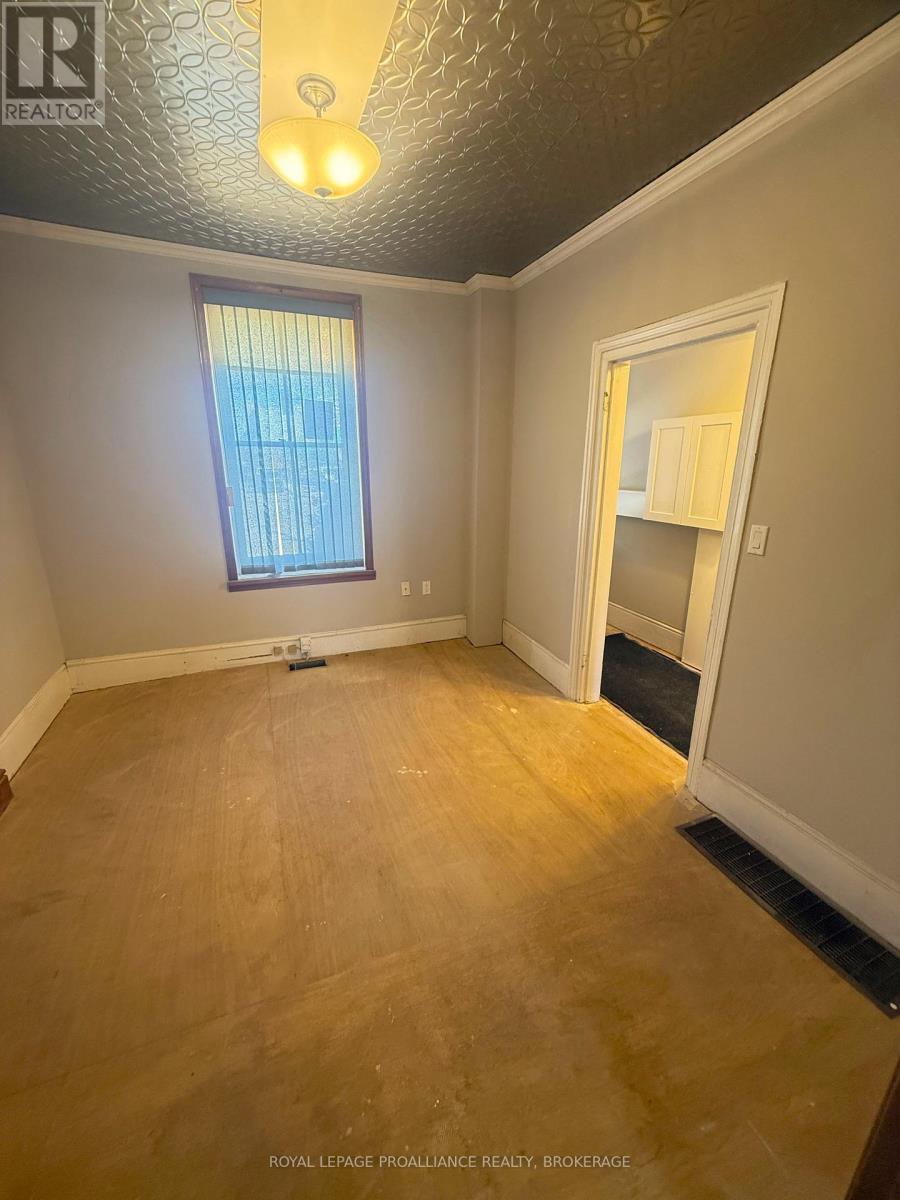 272 Wellington Street, Kingston, Ontario  K7K 2Z1 - Photo 8 - X13062394