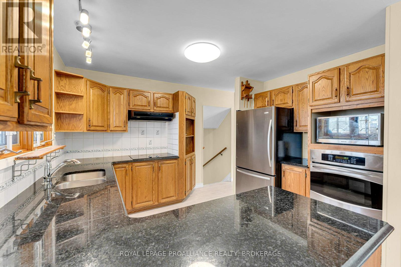 1445 Aley Street, Kingston, Ontario  K7L 4V4 - Photo 11 - X13062724