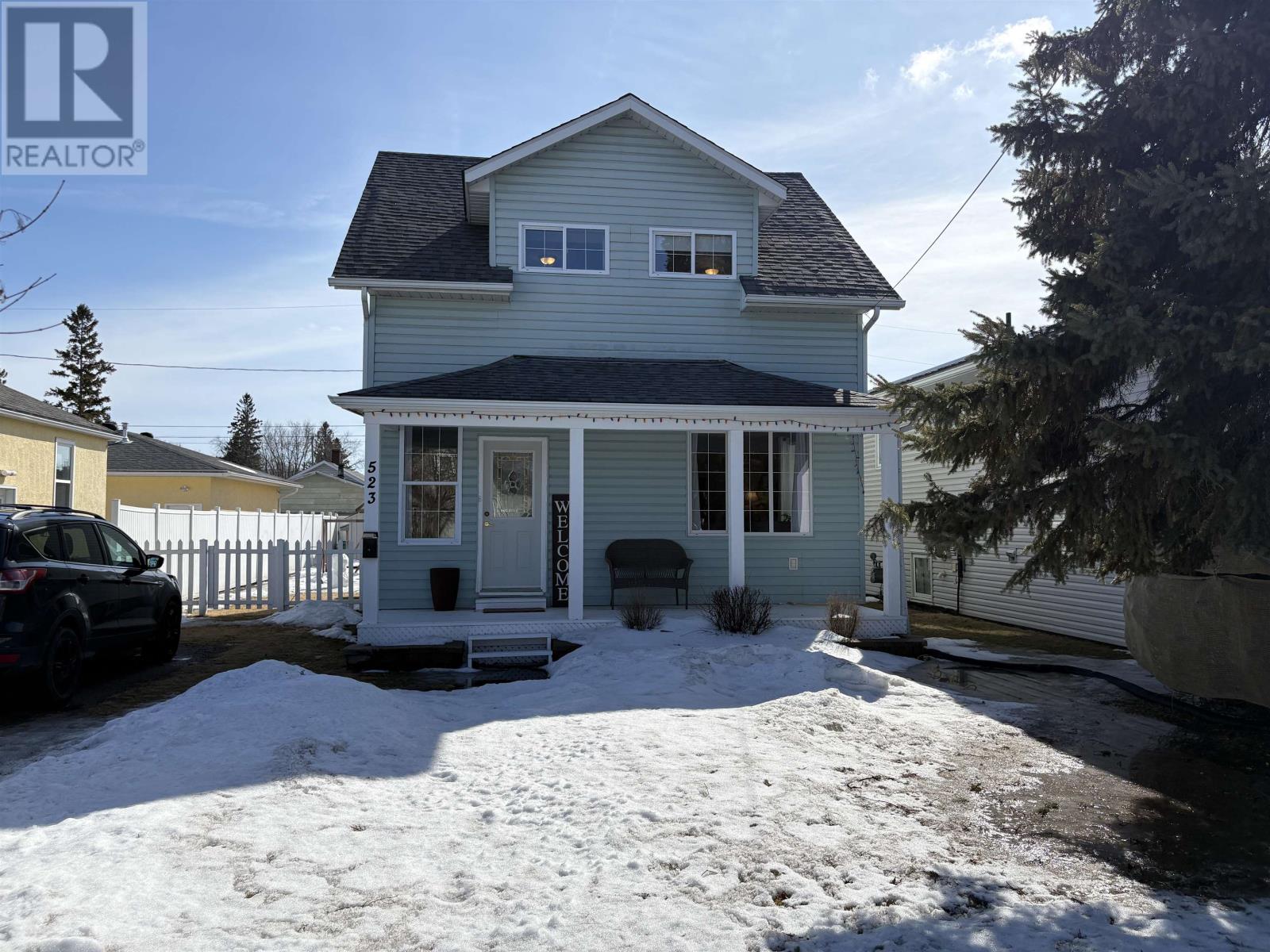 523 First ST E, Fort Frances, Ontario