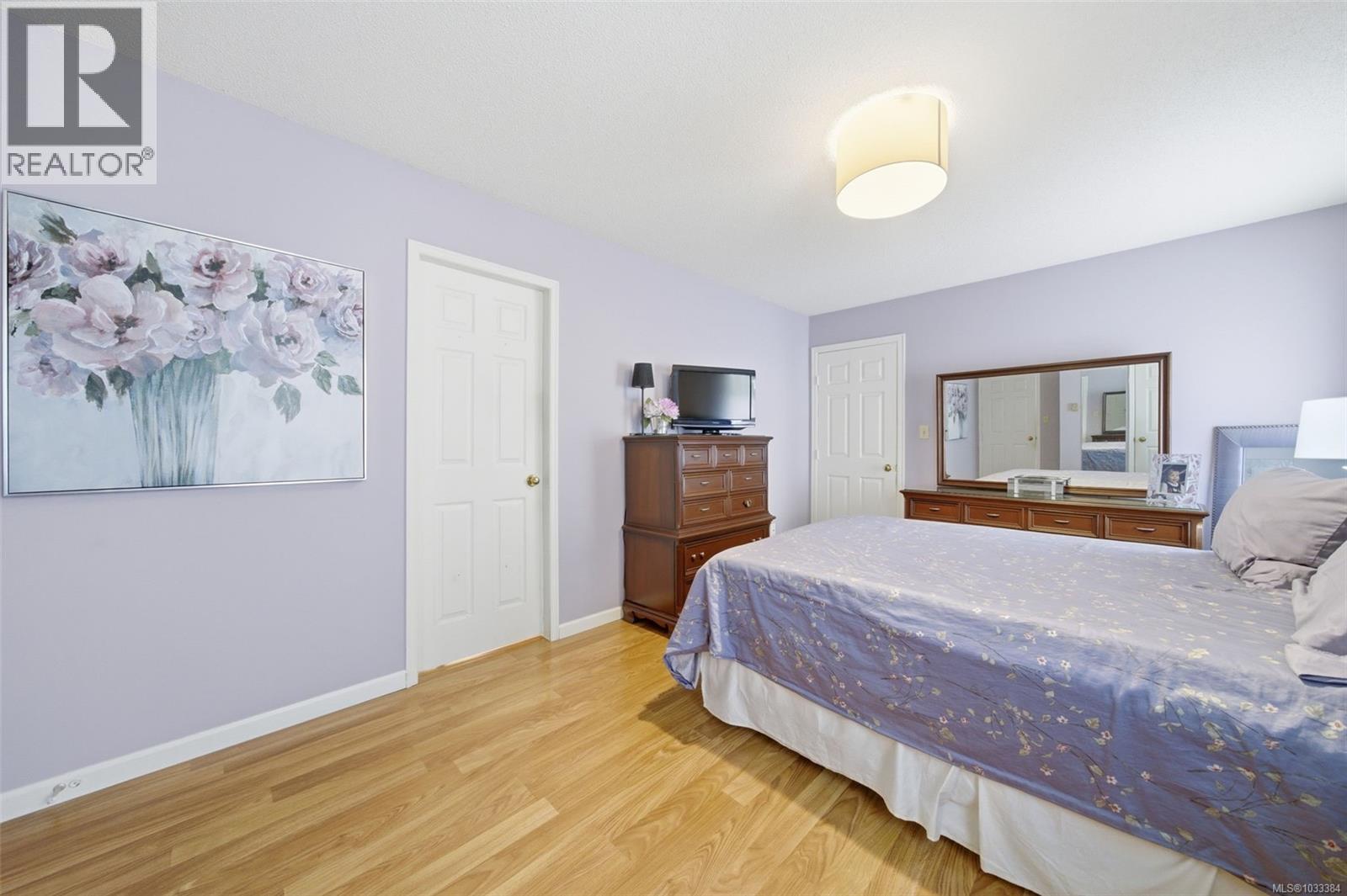 4003 Hopesmore Dr, Saanich, British Columbia  V8N 6A3 - Photo 20 - 1033384