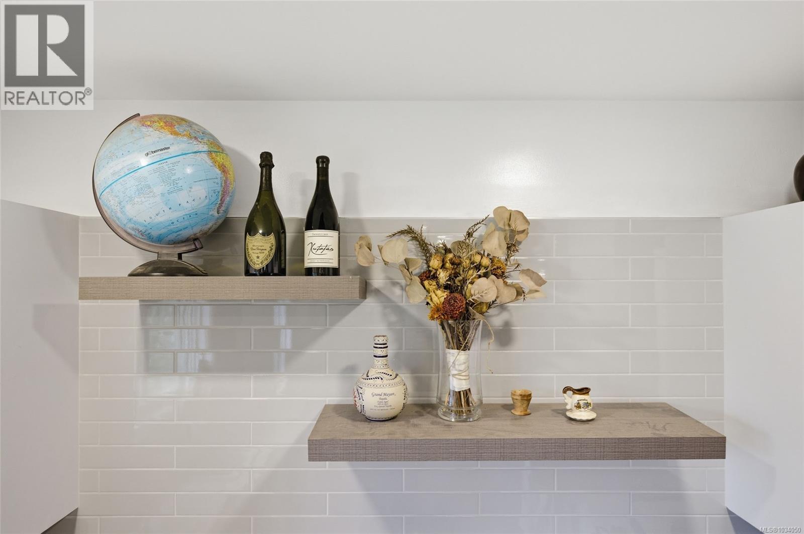 953 Poplar Way, Whiskey Creek, British Columbia  V9K 1T5 - Photo 11 - 1034050