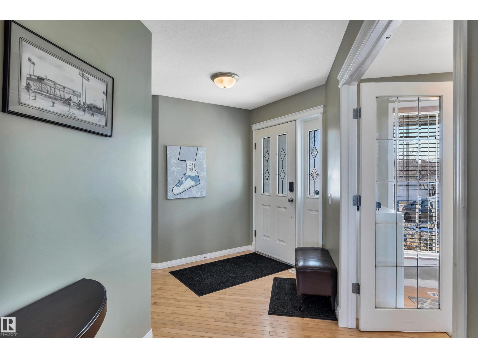 1229 Ormsby Ln Nw, Edmonton, Alberta  T5T 6R2 - Photo 4 - E4484833