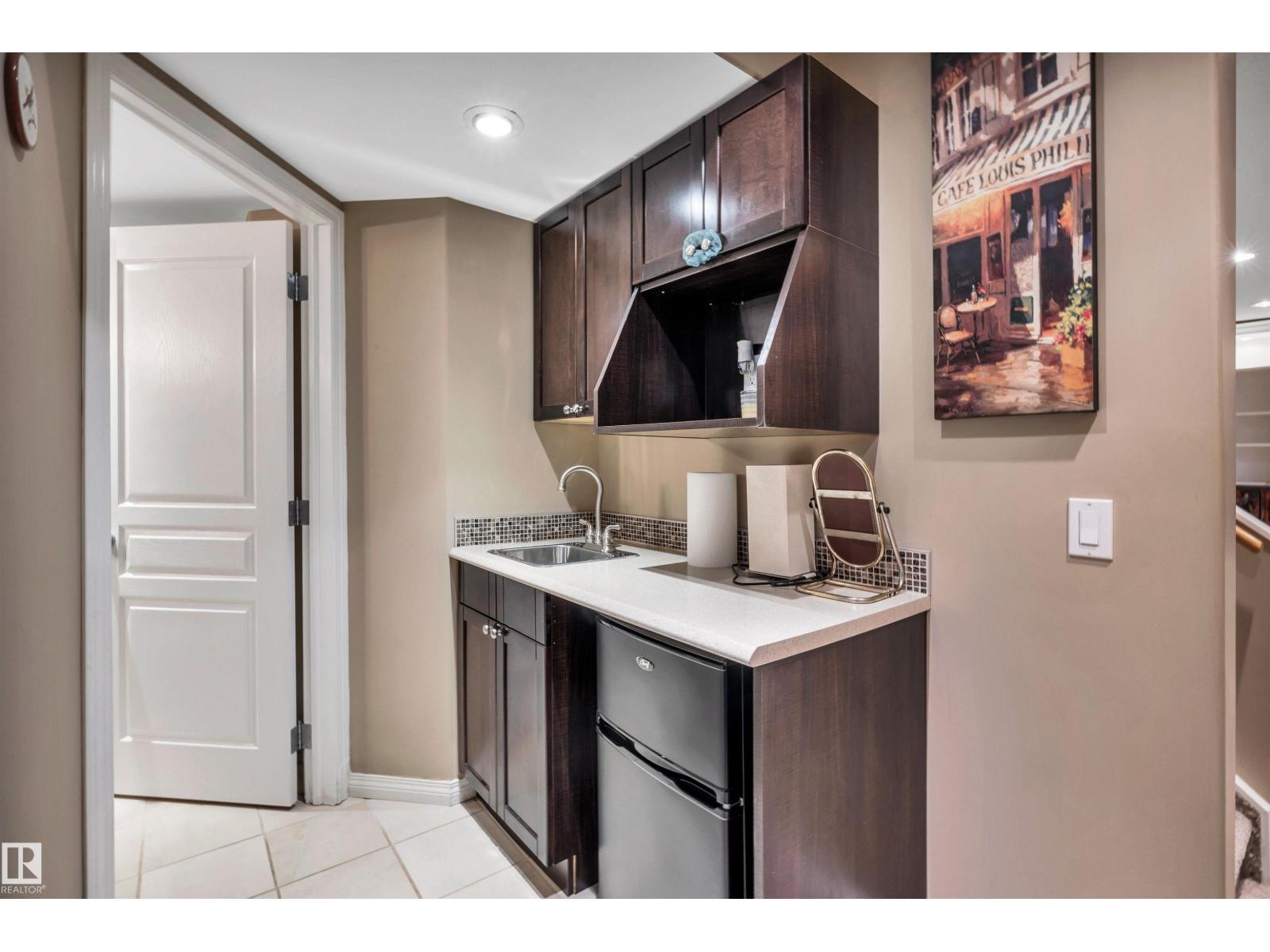 1229 Ormsby Ln Nw, Edmonton, Alberta  T5T 6R2 - Photo 29 - E4484833