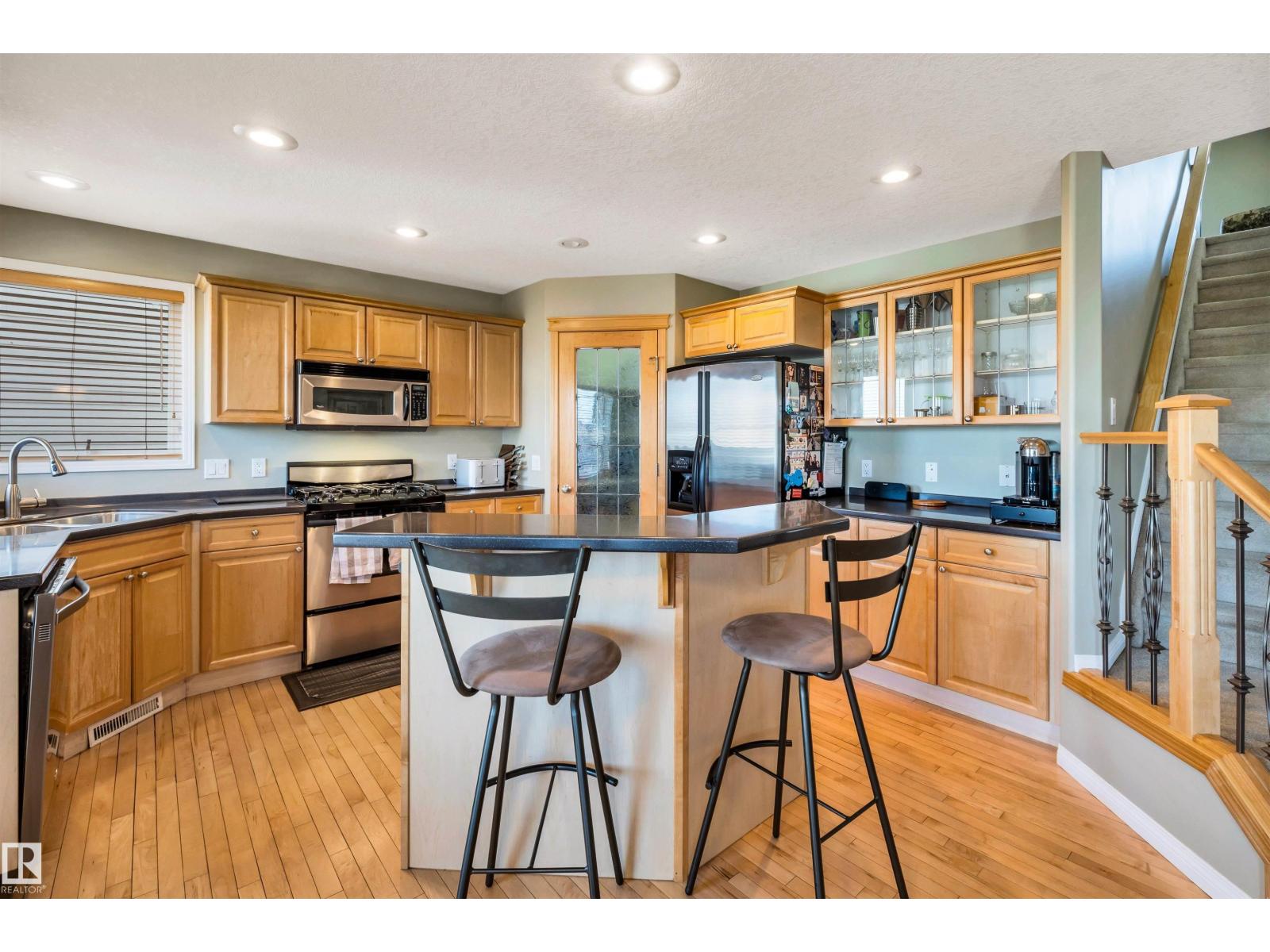 1229 Ormsby Ln Nw, Edmonton, Alberta  T5T 6R2 - Photo 10 - E4484833