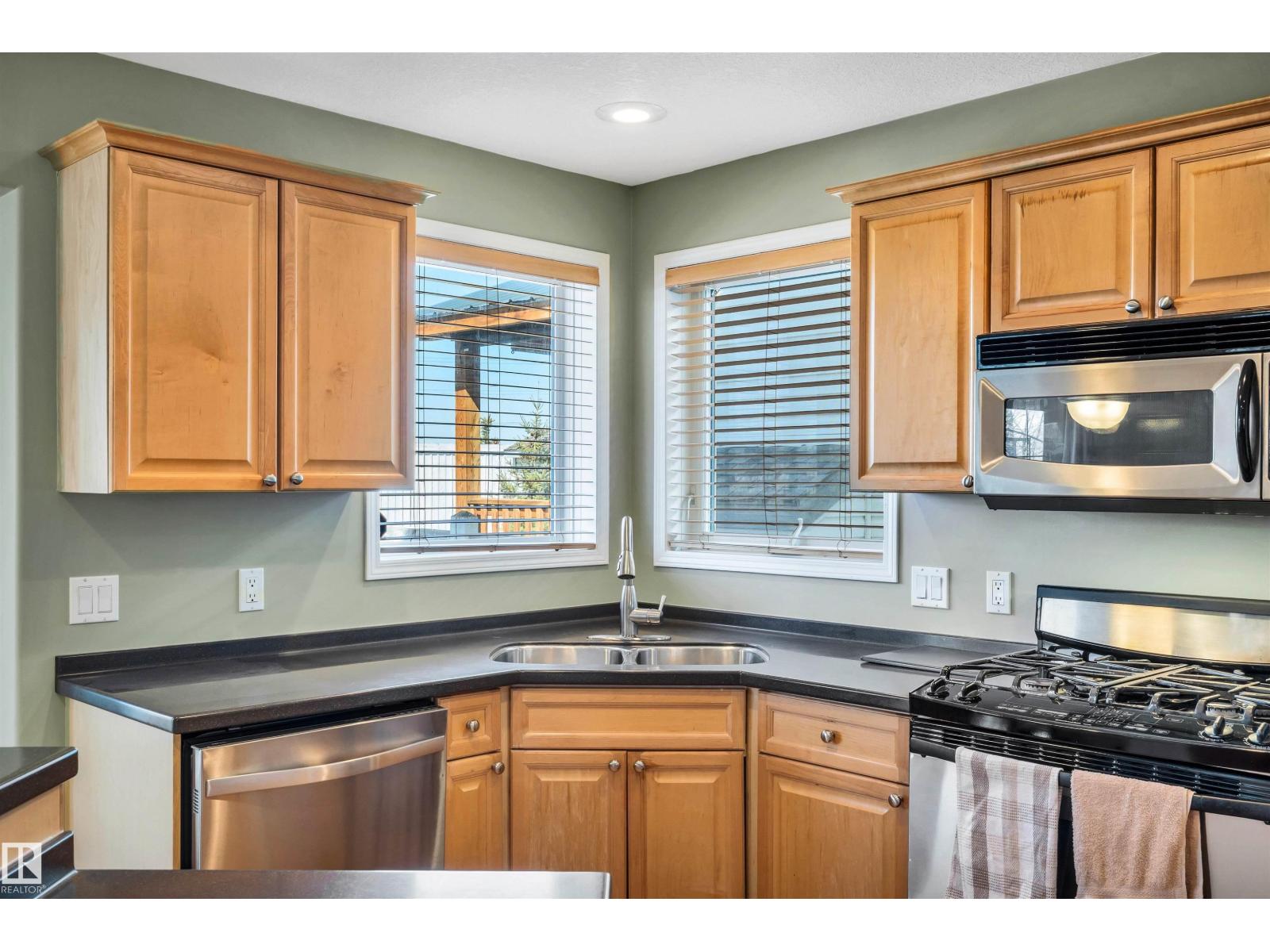 1229 Ormsby Ln Nw, Edmonton, Alberta  T5T 6R2 - Photo 11 - E4484833