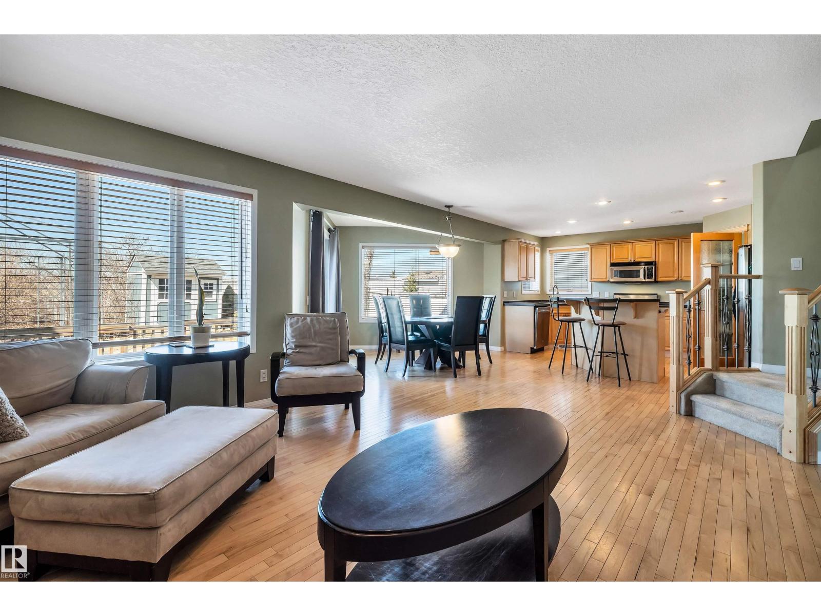 1229 Ormsby Ln Nw, Edmonton, Alberta  T5T 6R2 - Photo 9 - E4484833