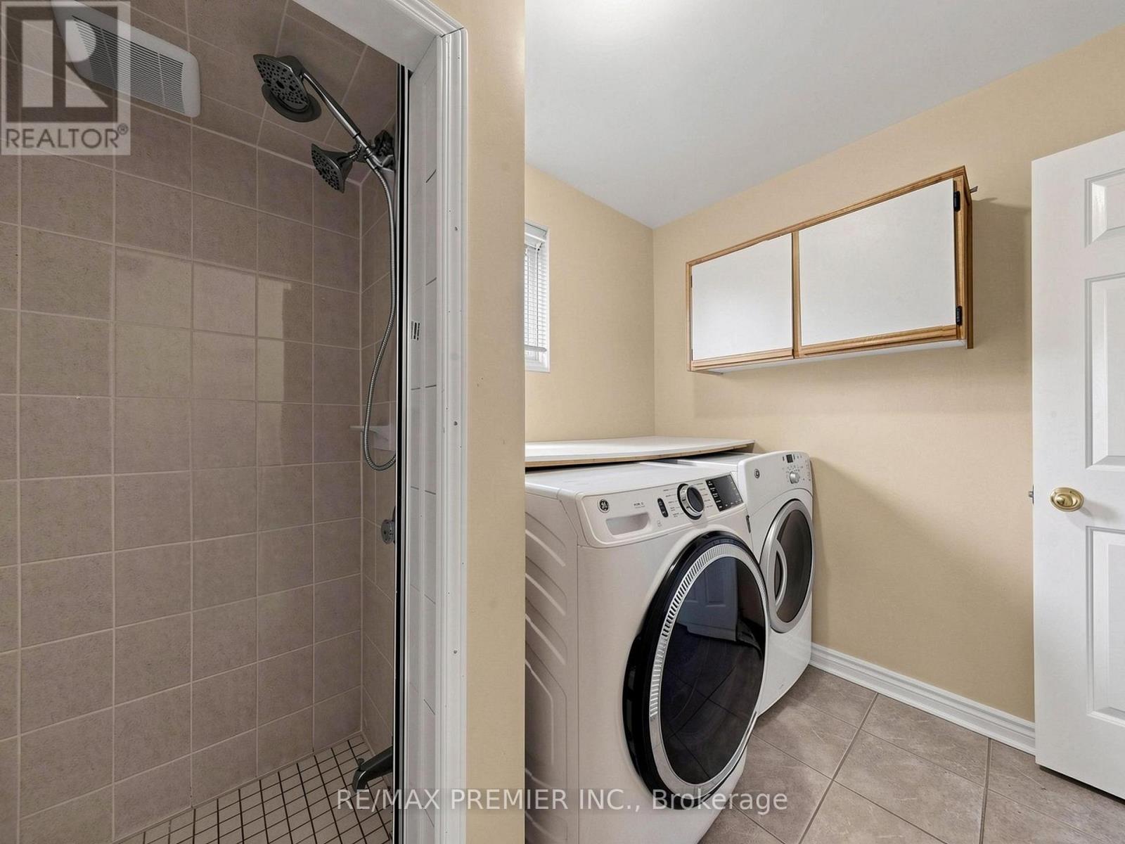 4579 Guildwood Way, Mississauga, Ontario  L5R 1Z2 - Photo 11 - W13062286