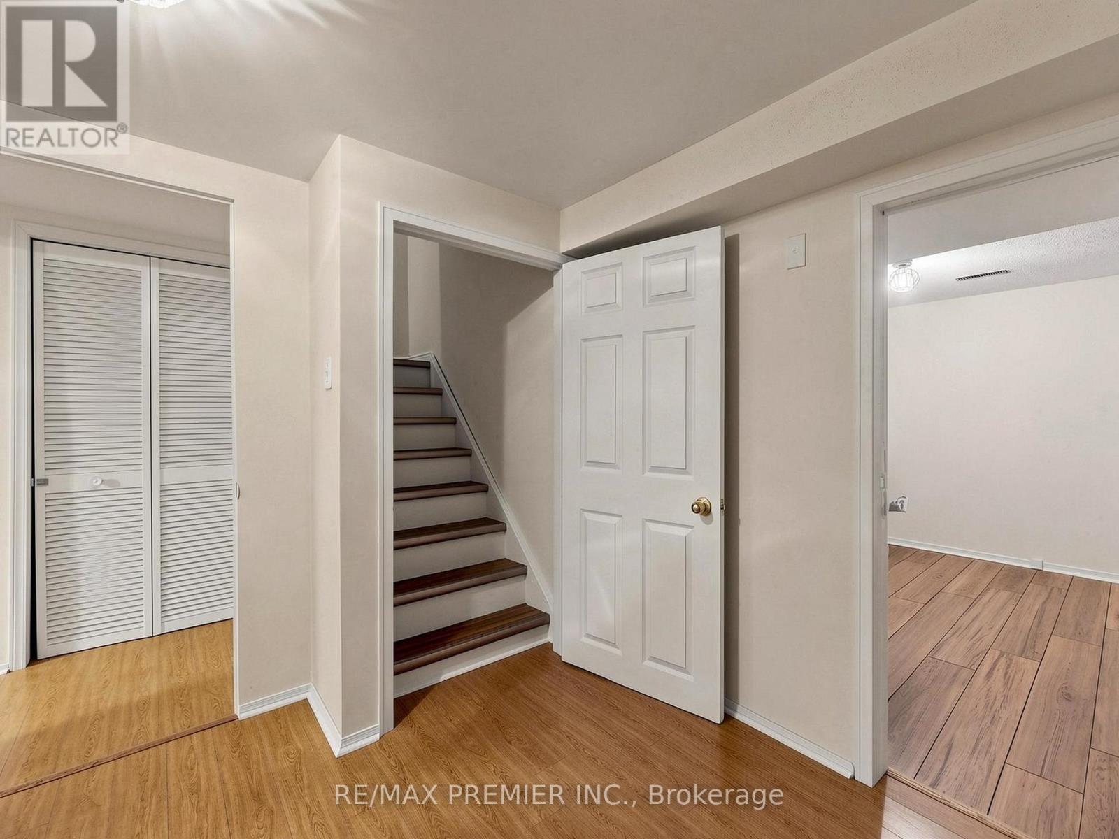 4579 Guildwood Way, Mississauga, Ontario  L5R 1Z2 - Photo 23 - W13062286