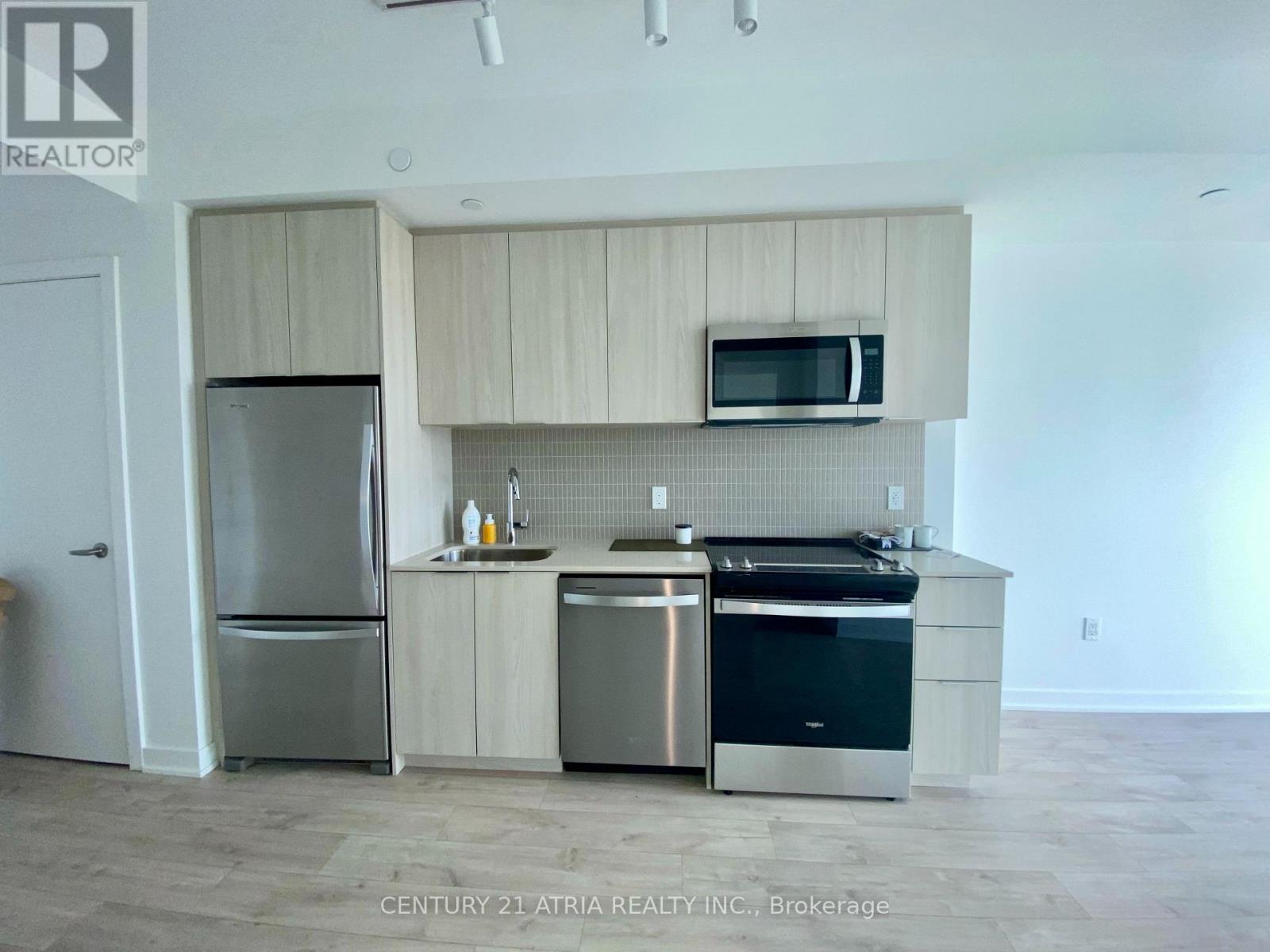 316 - 720 Whitlock Avenue, Milton, Ontario  L9E 2B5 - Photo 4 - W13062310