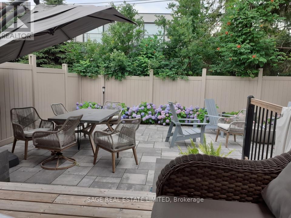 10 Brant Avenue, Mississauga, Ontario  L5G 3N8 - Photo 43 - W13062332
