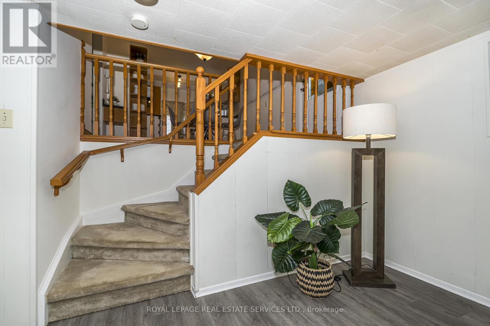 23 Birchleaf Crescent, Toronto, Ontario  M9R 2L5 - Photo 24 - W13062340