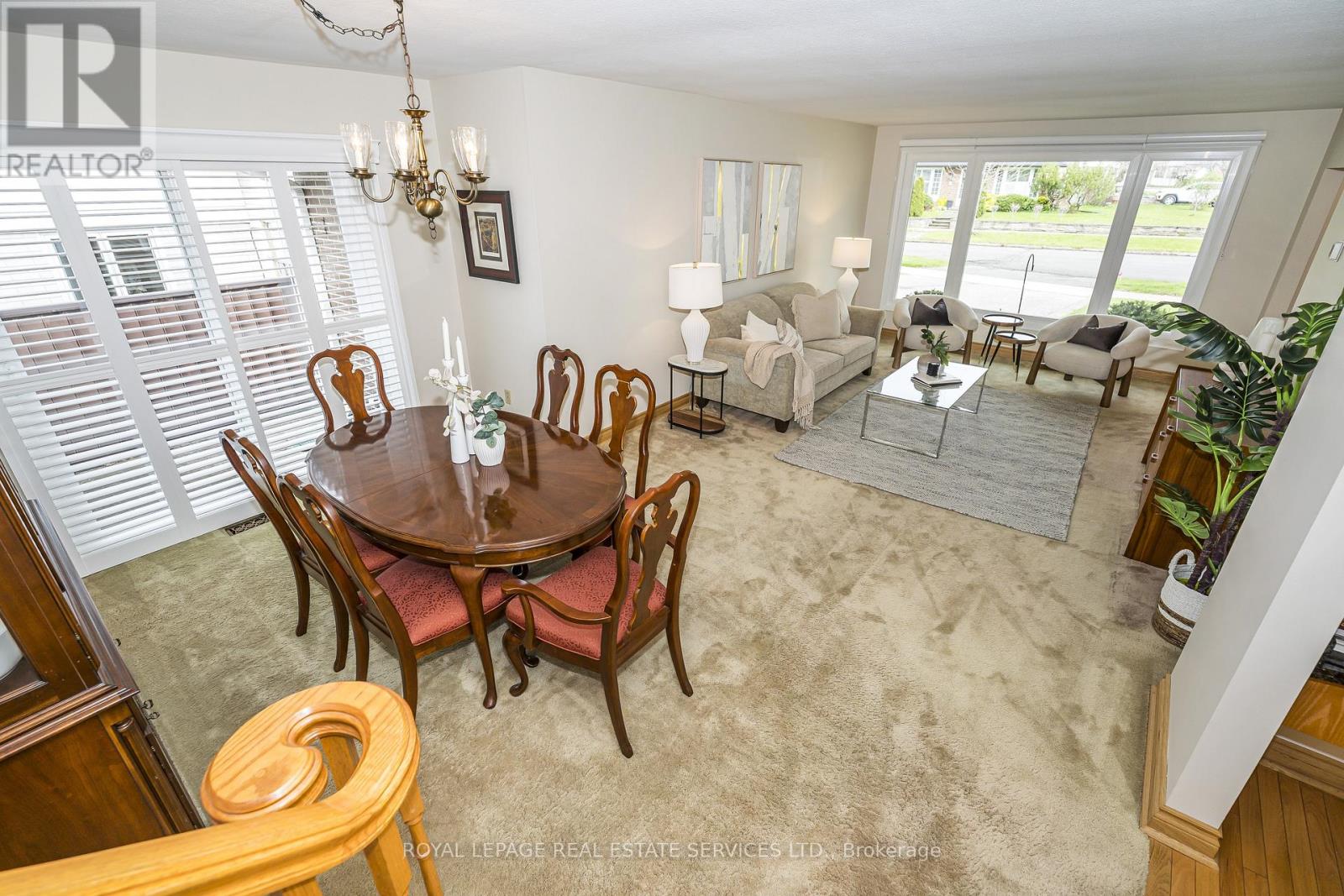 23 Birchleaf Crescent, Toronto, Ontario  M9R 2L5 - Photo 7 - W13062340