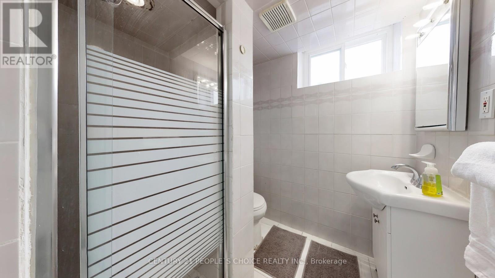 2864 Weston Road, Toronto, Ontario  M9M 2S3 - Photo 39 - W13062386