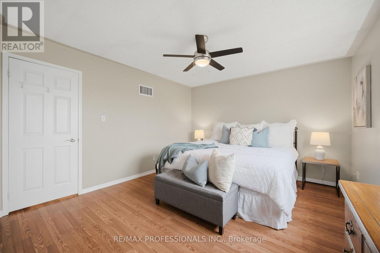 116 Dominion Gardens Drive, Halton Hills, Ontario  L7G 6B4 - Photo 22 - W13062398