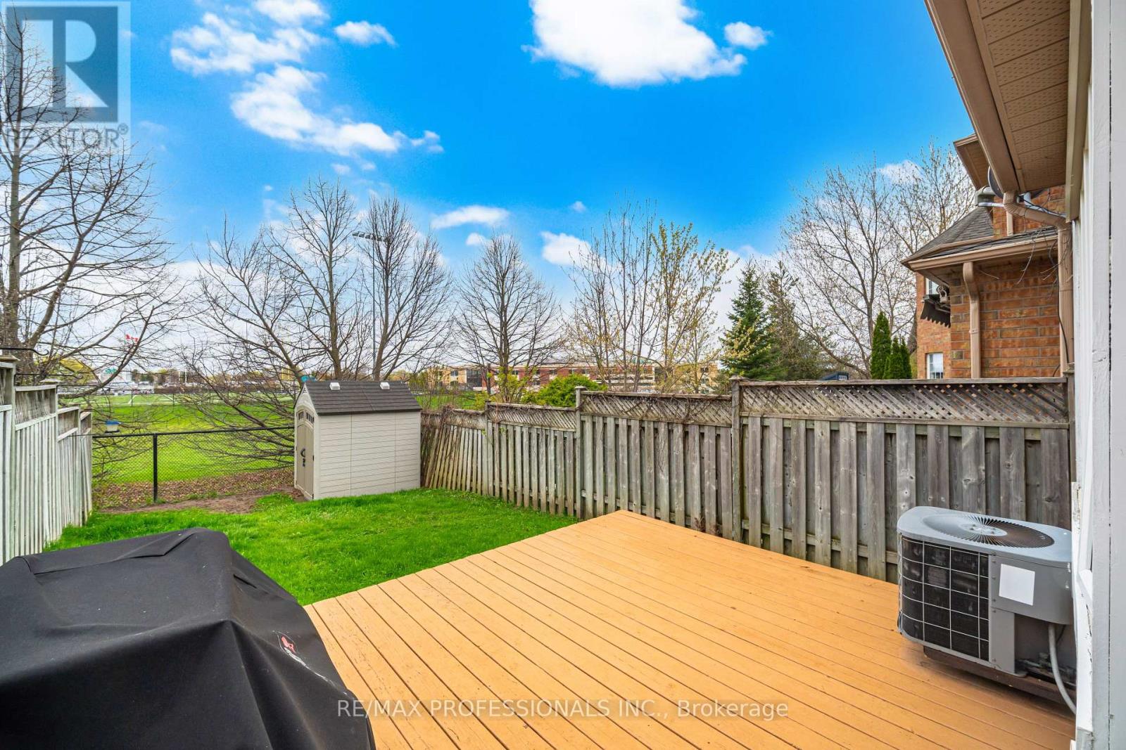 116 Dominion Gardens Drive, Halton Hills, Ontario  L7G 6B4 - Photo 32 - W13062398