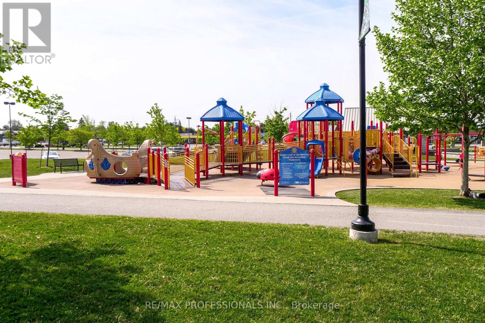 116 Dominion Gardens Drive, Halton Hills, Ontario  L7G 6B4 - Photo 39 - W13062398