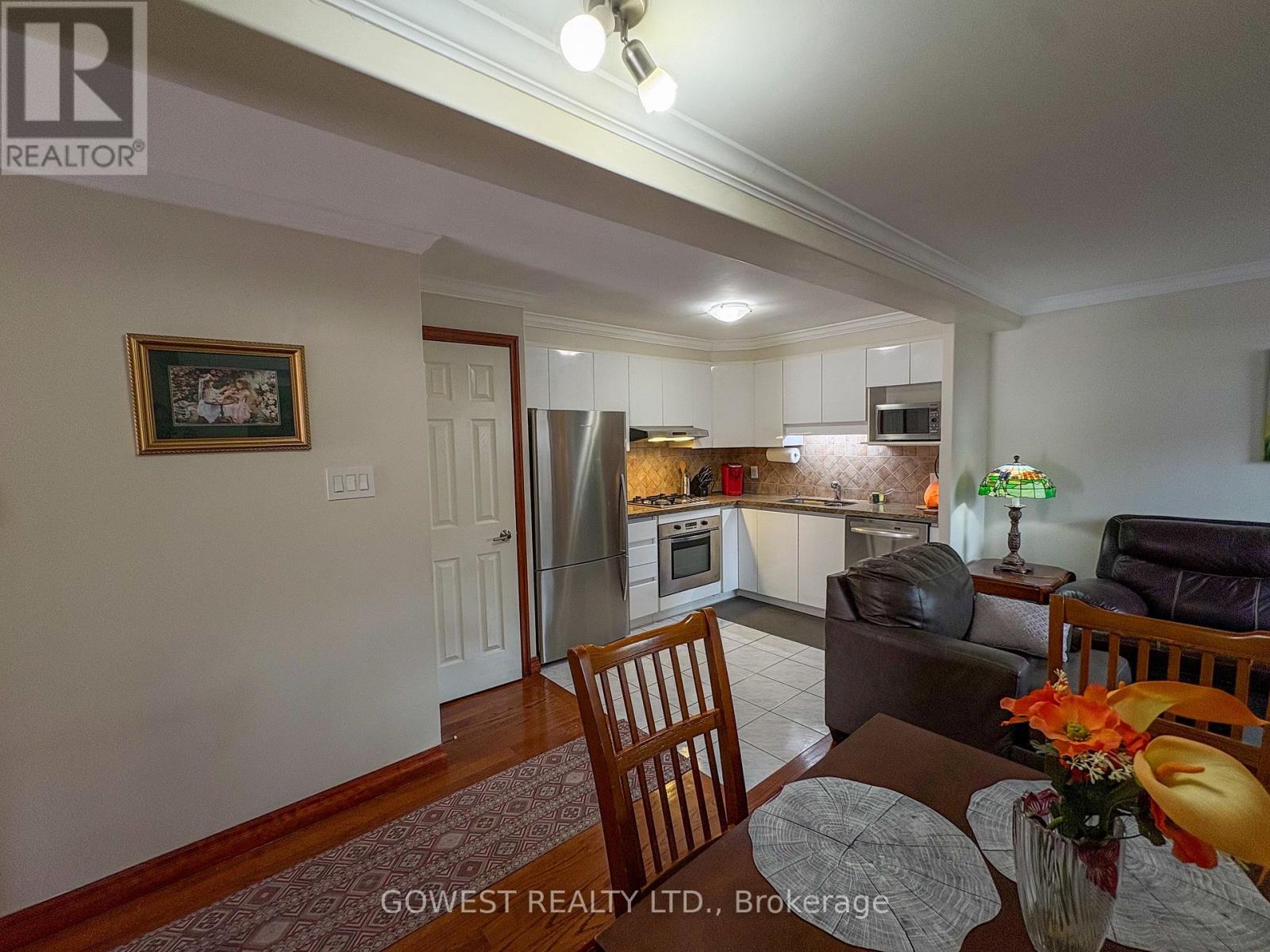 5 - 20 Glen Gordon Road, Toronto, Ontario  M6P 1B8 - Photo 22 - W13062442