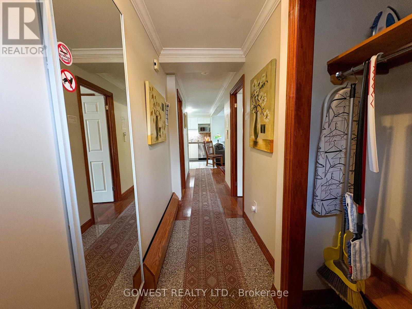 5 - 20 Glen Gordon Road, Toronto, Ontario  M6P 1B8 - Photo 4 - W13062442