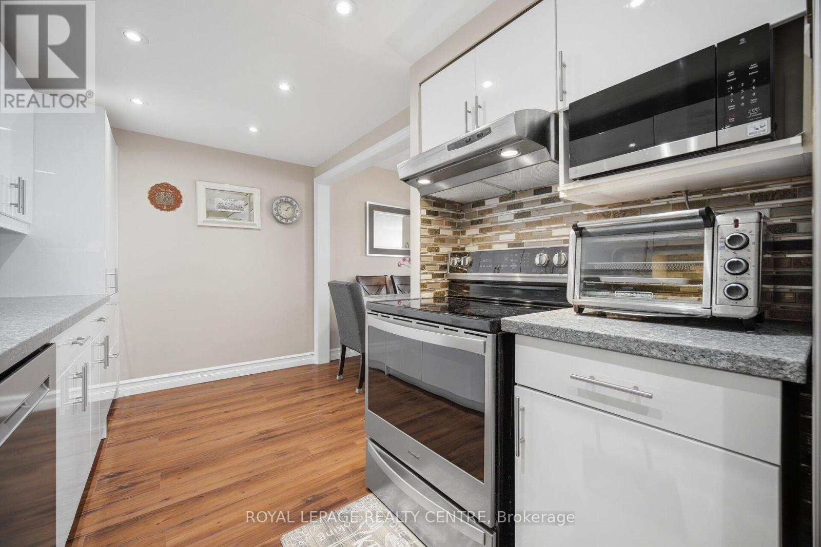 1201 - 2556 Argyle Road, Mississauga, Ontario  L5B 2H6 - Photo 17 - W13062466